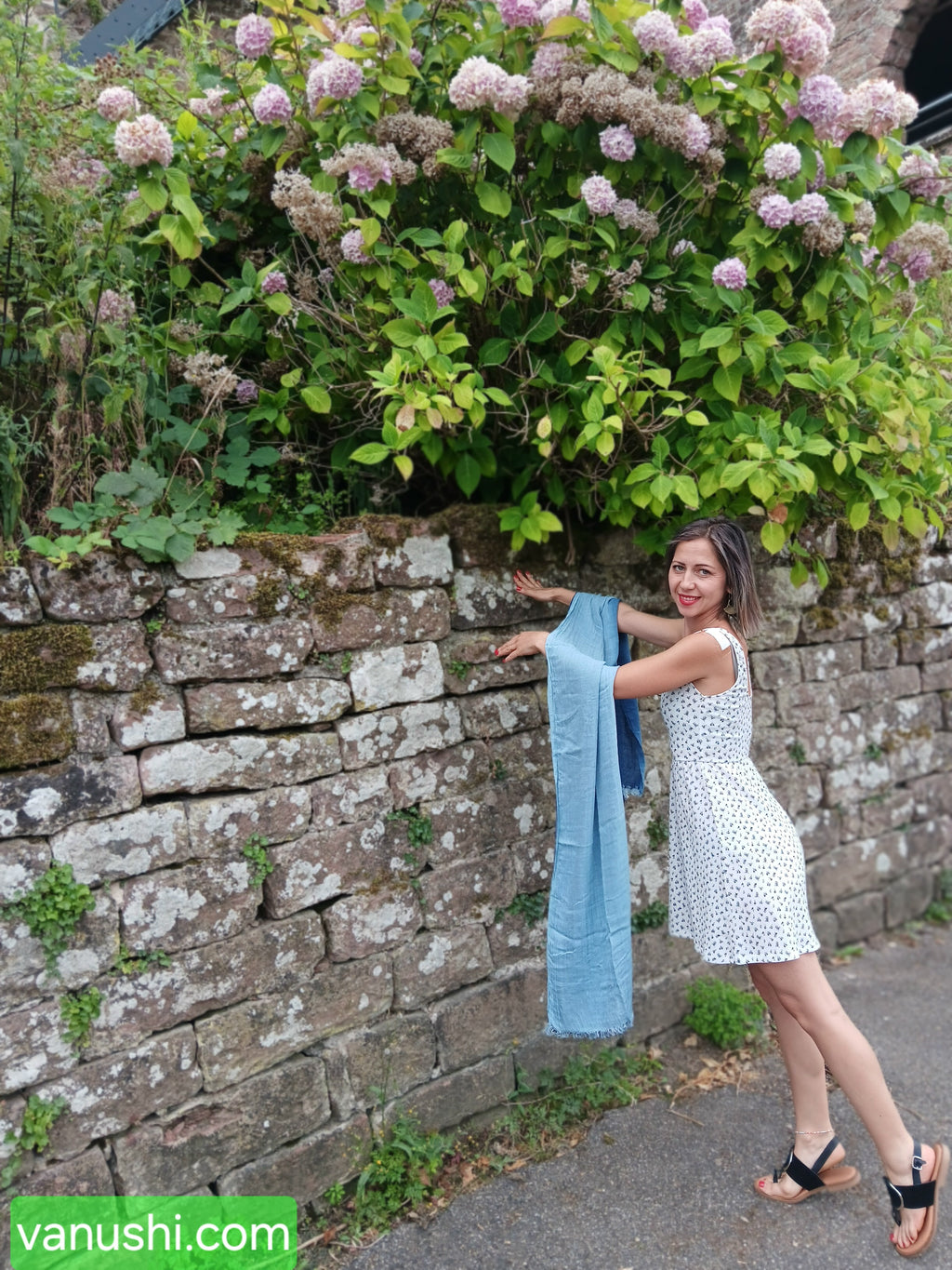 Damenschal aus Baumwolle und Leinen – Leicht, Natürlich & Stilvoll